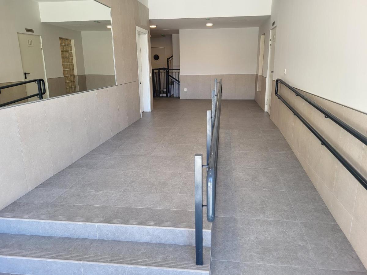 Alazan Jerez Ii-Parking Gratis-Wifi-Netflix Appartement Jerez de la Frontera Buitenkant foto